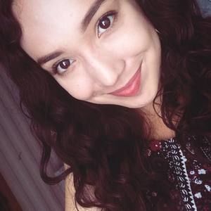 Meet your Posher, Valeria